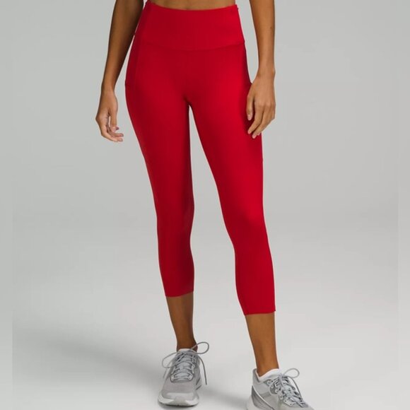 Lululemon fast and free high rise 19” capri size 4. Perfect condition! - Picture 5 of 5